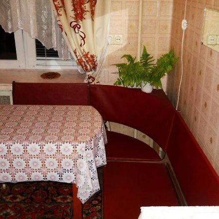 Квартира 2-Кімнатна Бюджетна Центр Парк-10Хв Wi-Fi Ternópil Exterior foto