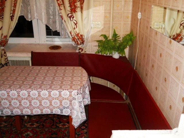 Квартира 2-Кімнатна Бюджетна Центр Парк-10Хв Wi-Fi Ternópil Exterior foto